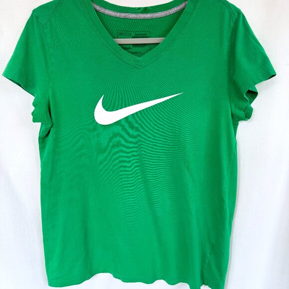Nike | Vintage Big Swoosh Logo  | T-Shirt | Green | Size M - Picture 1 of 8